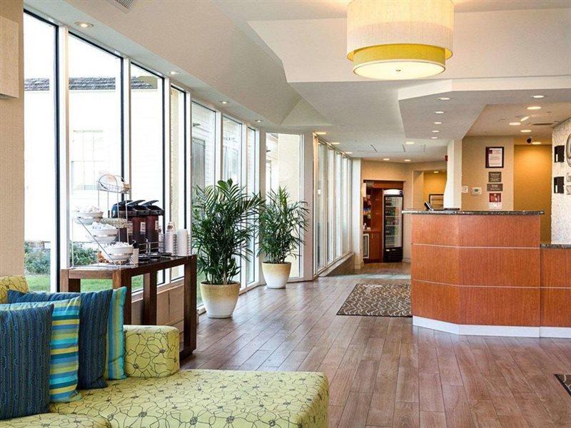 Comfort Suites Beachfront Virginia Beach Exterior foto