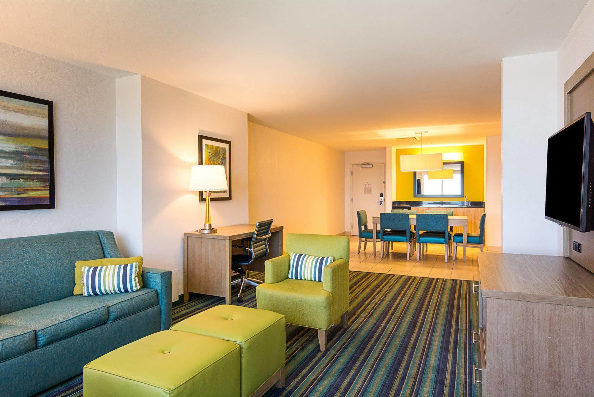 Comfort Suites Beachfront Virginia Beach Exterior foto