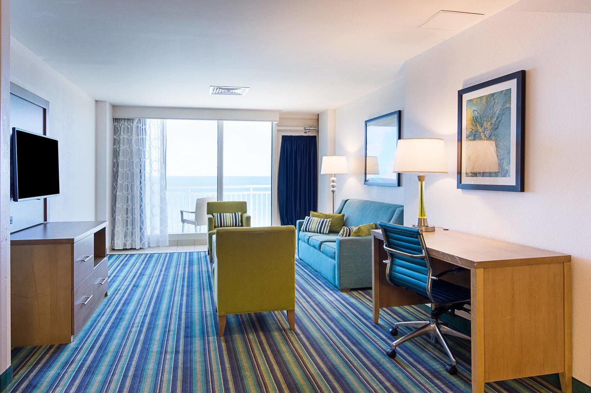 Comfort Suites Beachfront Virginia Beach Exterior foto